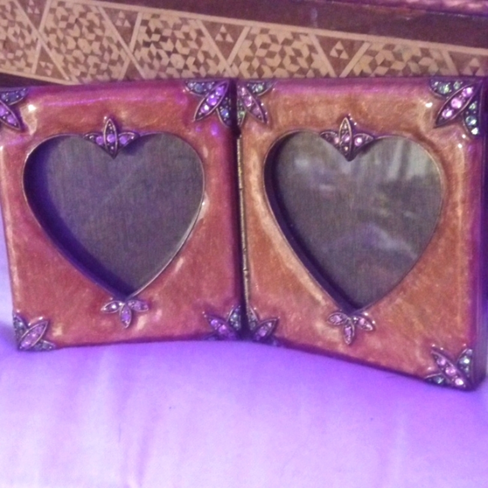 Jay Strongwater heart pair picture frames